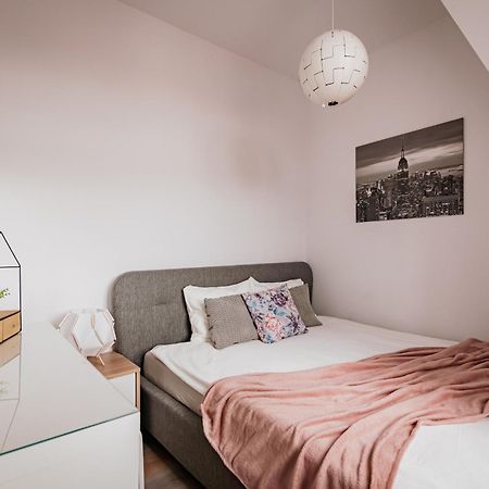 Ottimo Apartamenty Floriana بيدغوستيا المظهر الخارجي الصورة